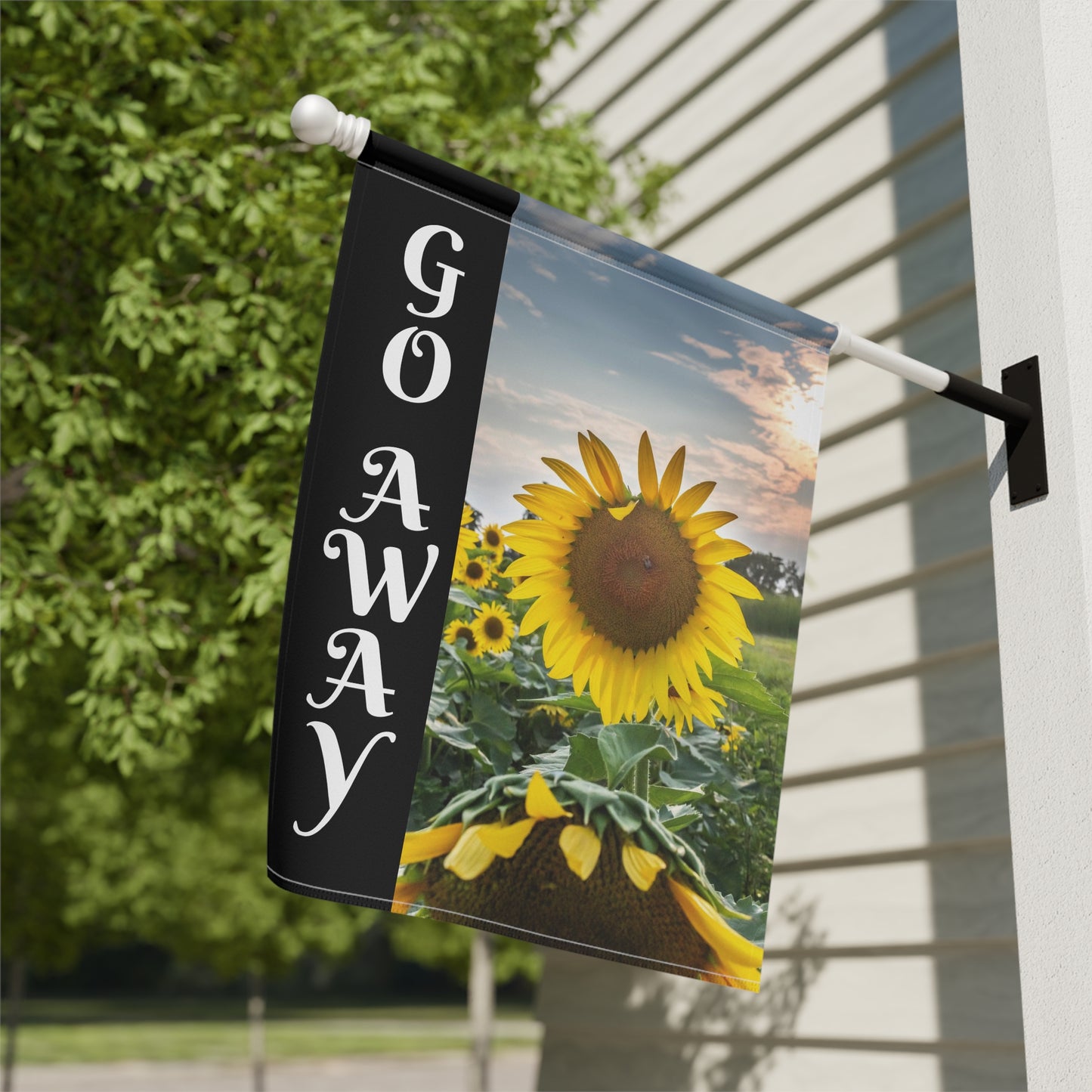 Garden & House Banner