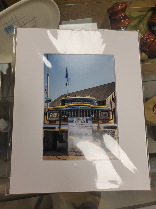 TWISTER Prints