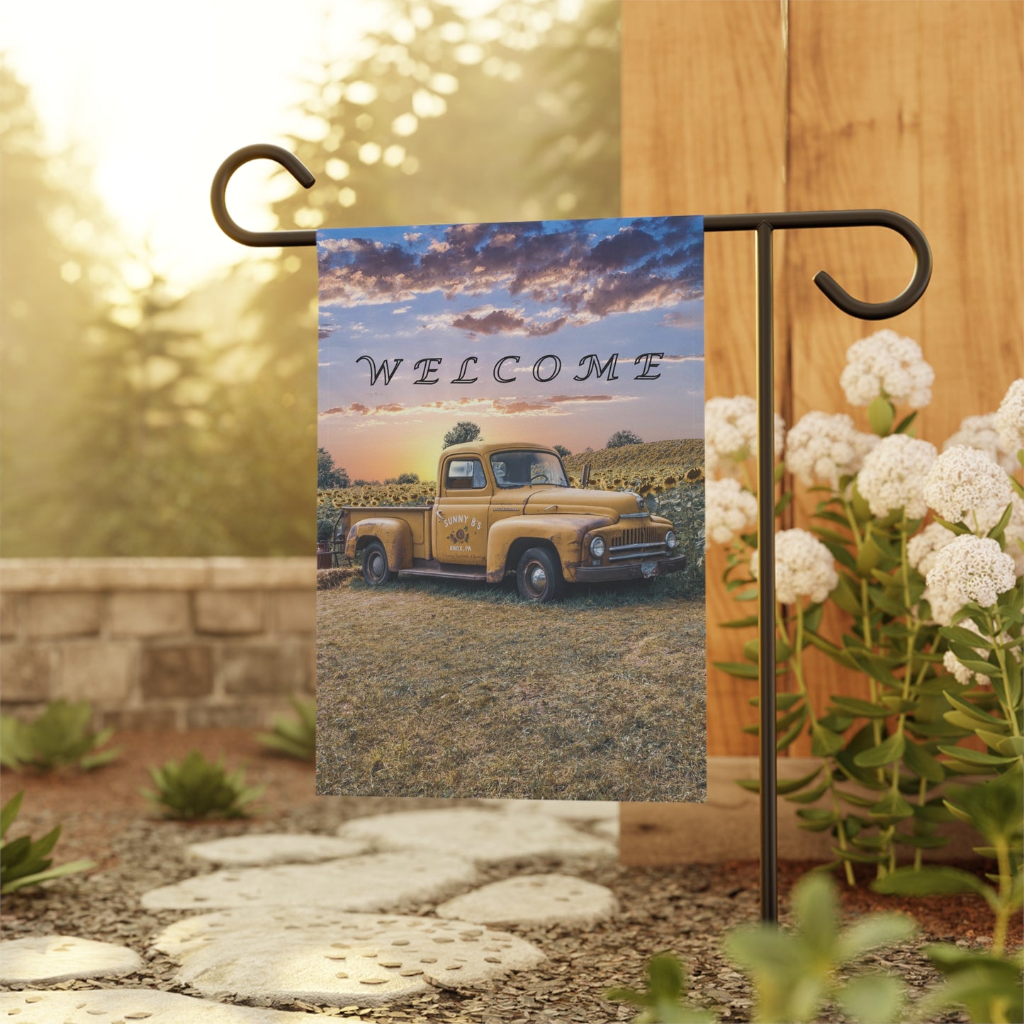 Garden & House Banner