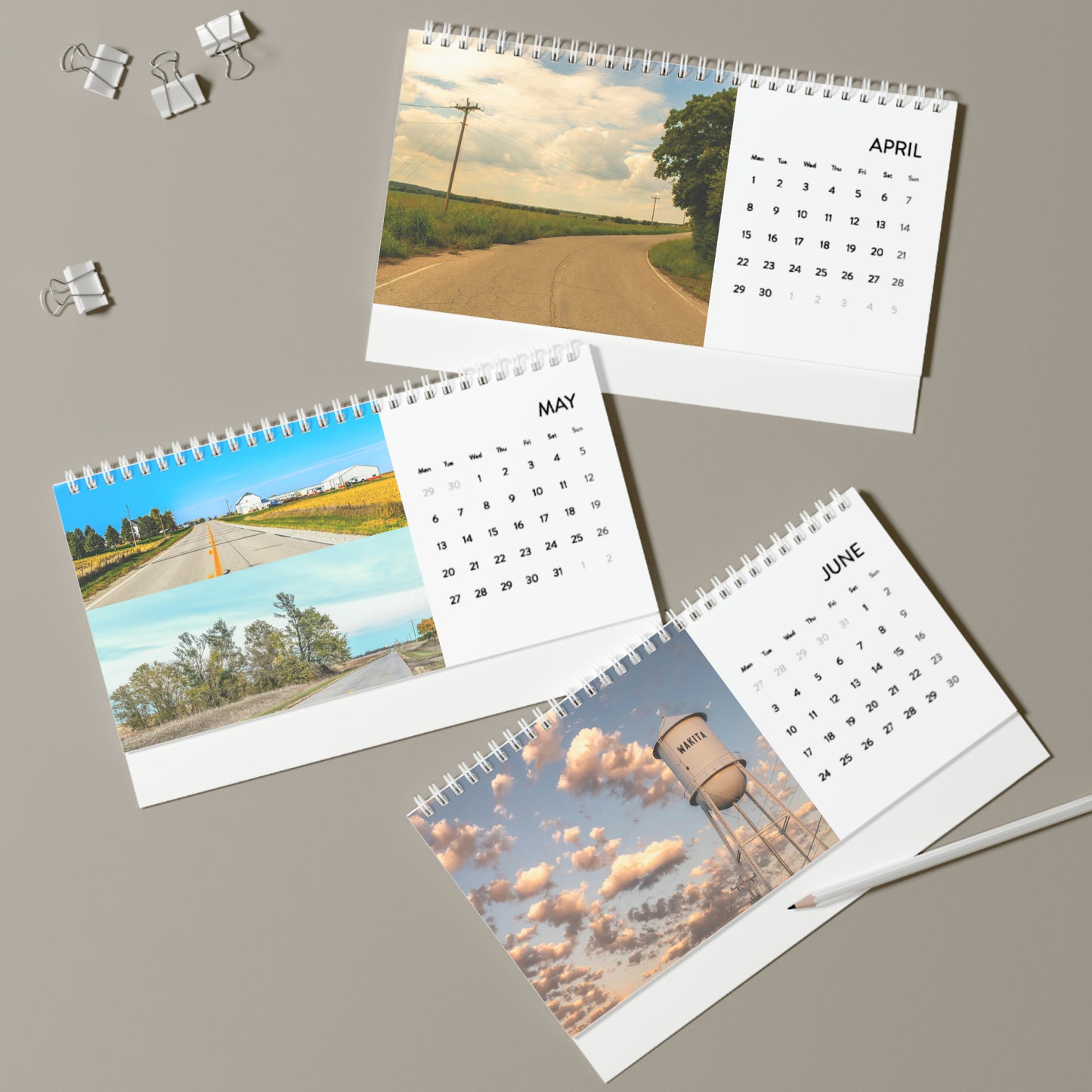Desk Calendar (2024 grid)