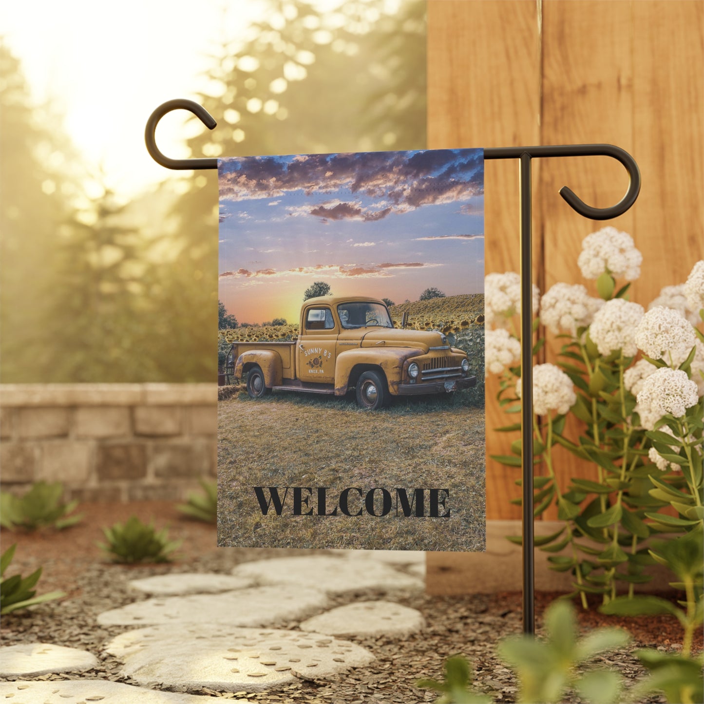 Garden & House Banner