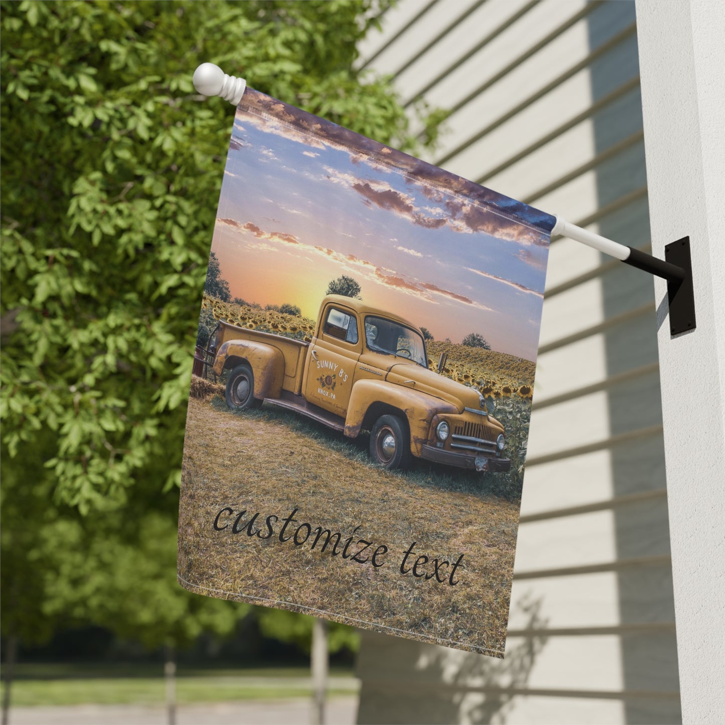 customize text Garden & House Banner